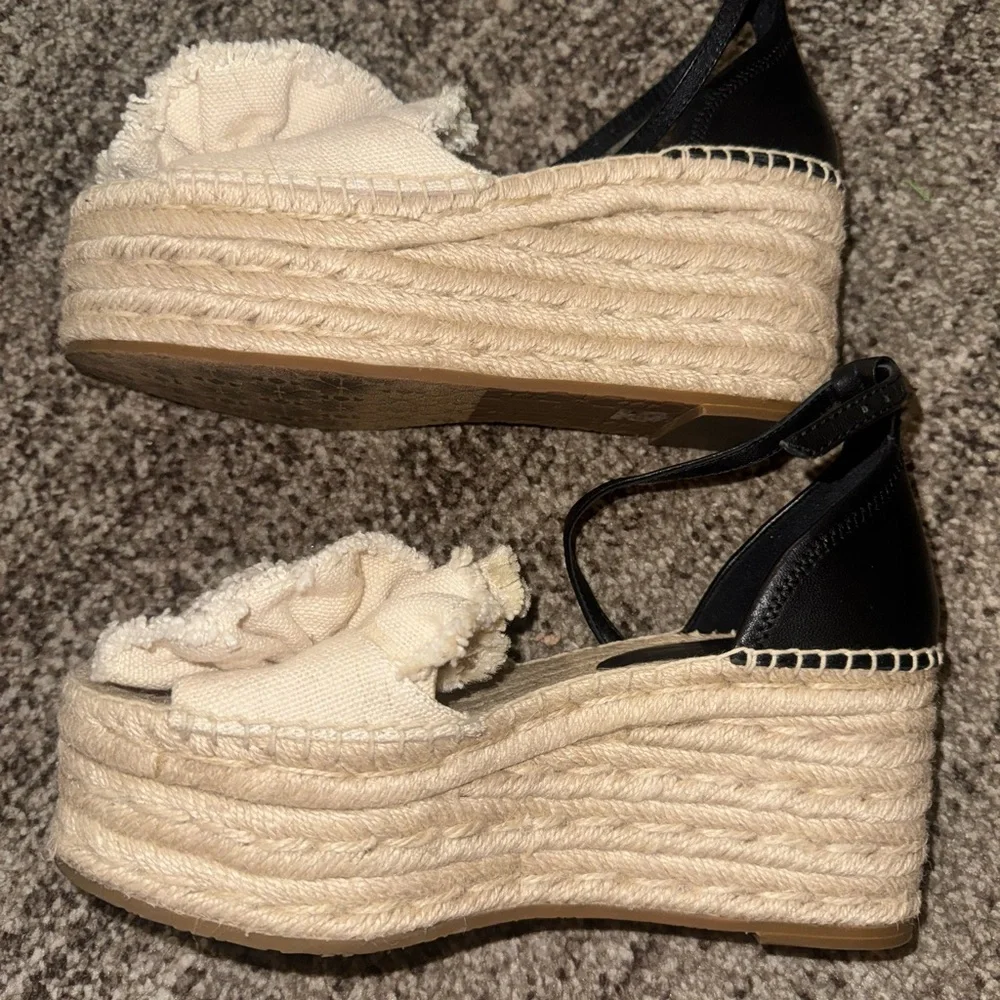 KATE SPADE Flourish Espadrille Wedge Sandals Size 7 FLORAL CREAM PLATFORM WEDGES - Picture 6 of 9